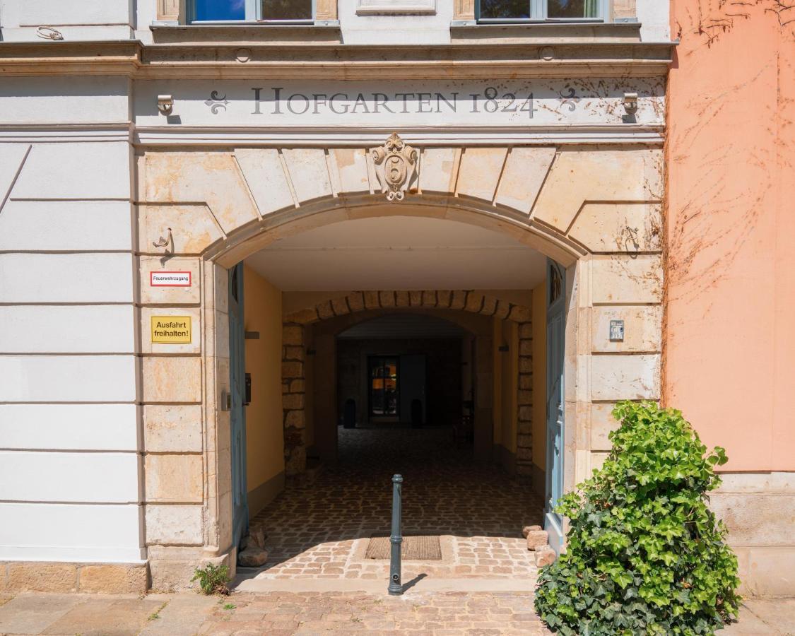 Hofgarten 1824 Hotel Garni Дрезден Экстерьер фото
